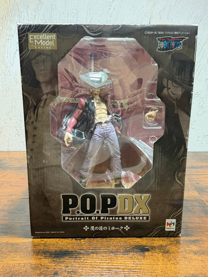 MegaHouse Portrait.Of.Pirates P.O.P NEO-DX Dracule Mihawk ONE PIECE Figur